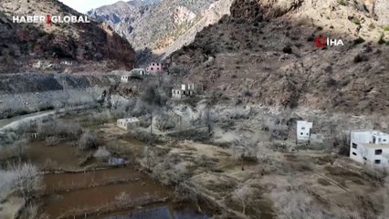 Artvin'de çekilen baraj sularının ardından ortaya çıkan görüntü şoke etti