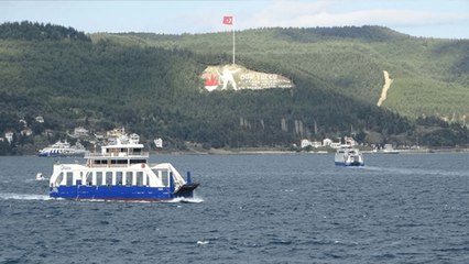 Çanakkale feribot seferlerine fırtına engeli