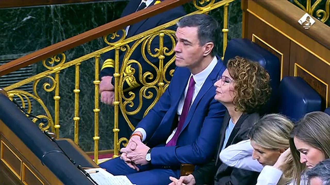 Abascal echa en cara las miseria de Sánchez con el reparto de menas y ...