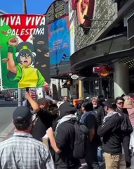 GAL GADOT MENDAPATKAN BINTANG WALK OF FAME, ACARA DIWARNAI KONFRONTASI ANTARA MASSA PRO-PALESTINA DAN ISRAEL