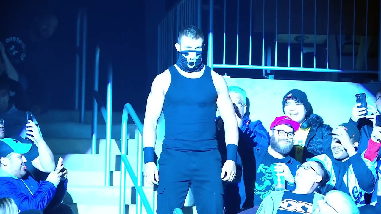 Mysterious group leaves Oba Femi down and out_ NXT Vengeance Day 2025 highlights