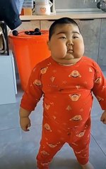 Adorable Baby Dancing to the Beat – Cutest Moves Ever!