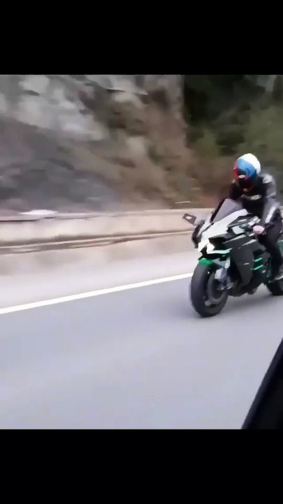 NINJAH2R-- TOP SPEED 🚀. #kawasaki #bike #h2r #ninja #trendingshorts