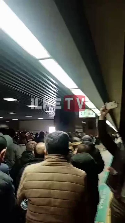 İmamoğlu operasyonuna karşı Marmaray'da yurttaşlar tek ses oldu! 'Kurtuluş yok tek başına'