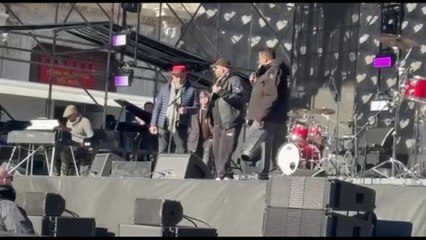 Concerto-tributo a Pino Daniele per i suoi 70 anni a piazza del Gesù