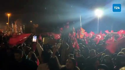 Binlerce vatandaş Saraçhane'de