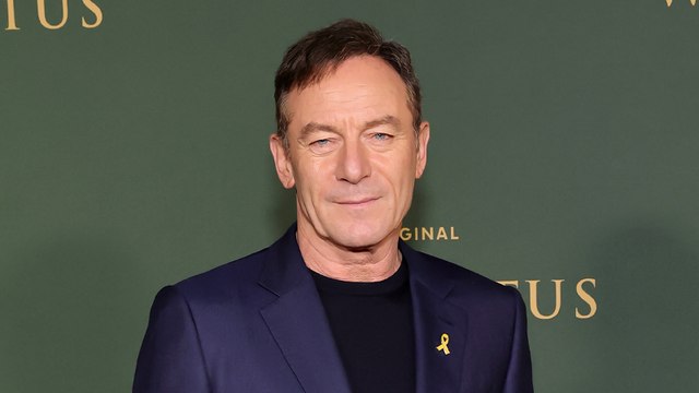'The White Lotus' Star Jason Isaacs Clarifies Double Standard Comment About Nudity | THR News Video