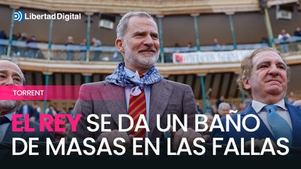 El rey se da un baño de masas en el día grande de las Fallas de Torrent
