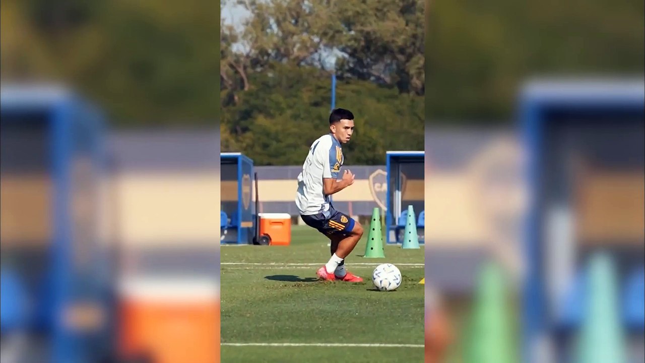 Boca entrenó a puertas abiertas