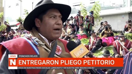 ulitimatúm de los ponchos rojos