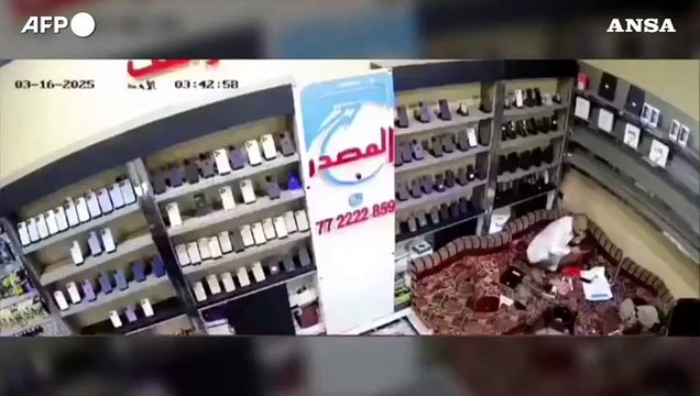 Yemen, a Sanaa si contano i danni dopo gli attacchi Usa
