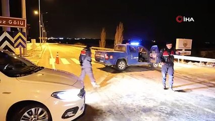Kar, tipi ve buzlanma kazalara neden oldu