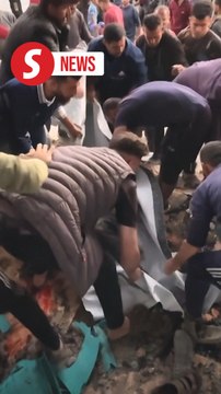 At least 14 killed in Israeli airstrike where mourning family gathered in Beit Lahiya