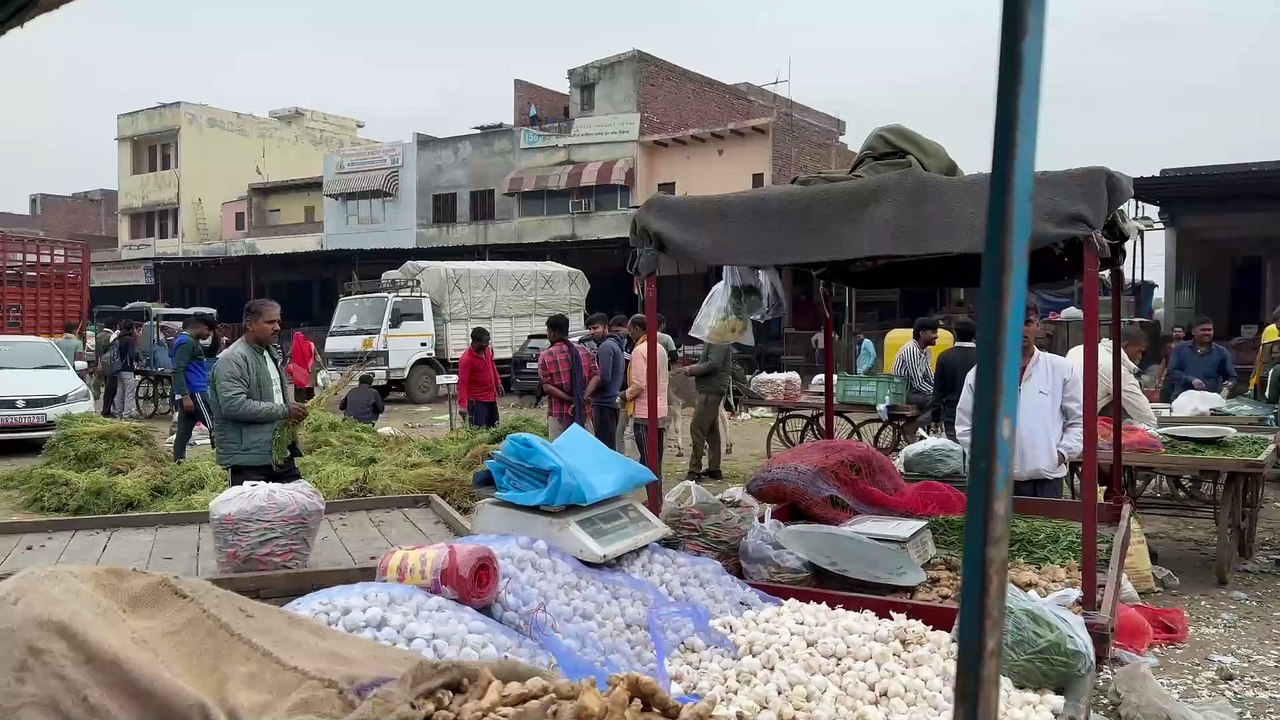Chandi Chowk By Gabby Fellow