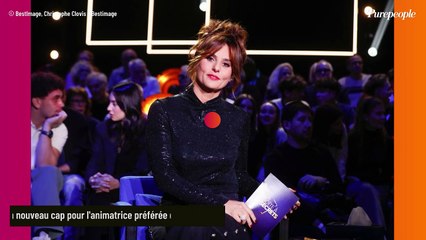 Bienvenue dans la nouvelle maison de Faustine Bollaert en Bretagne : une demeure familiale qui la faisait rêver enfant