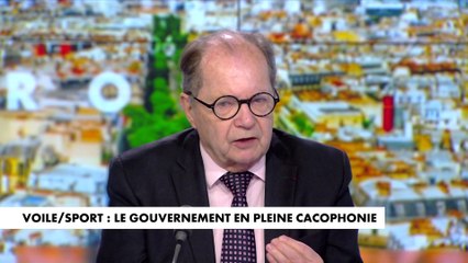 Philippe Bilger : «Il est évident que le voile est politique pour beaucoup»