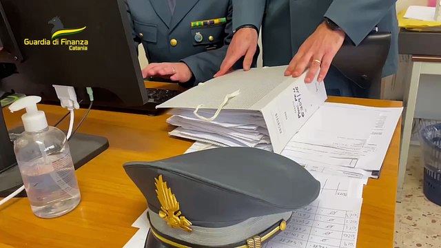 GDF CATANIA: SEQUESTRATO CENTRO OTTICO ABUSIVO IN UN IMMOBILE PRIVATO (20.03.25)