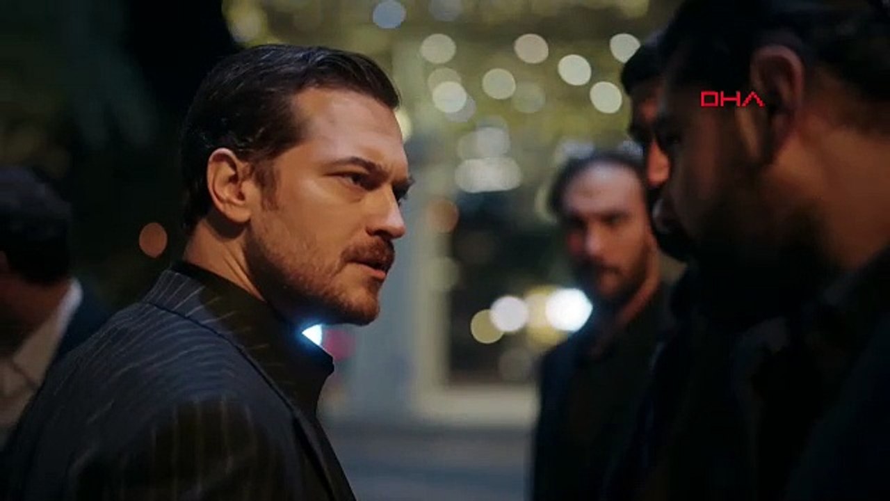 Demet Özdemir ve Çağatay Ulusoy ekranlara ''Eşref Rüya'' dizisiyle geri döndü