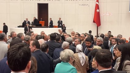 TBMM'de AK Parti ve CHP milletvekilleri arasında kavga çıktı