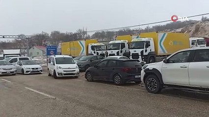 Sivas’ta mahsur kalan yolcular ilçede misafir ediliyor
