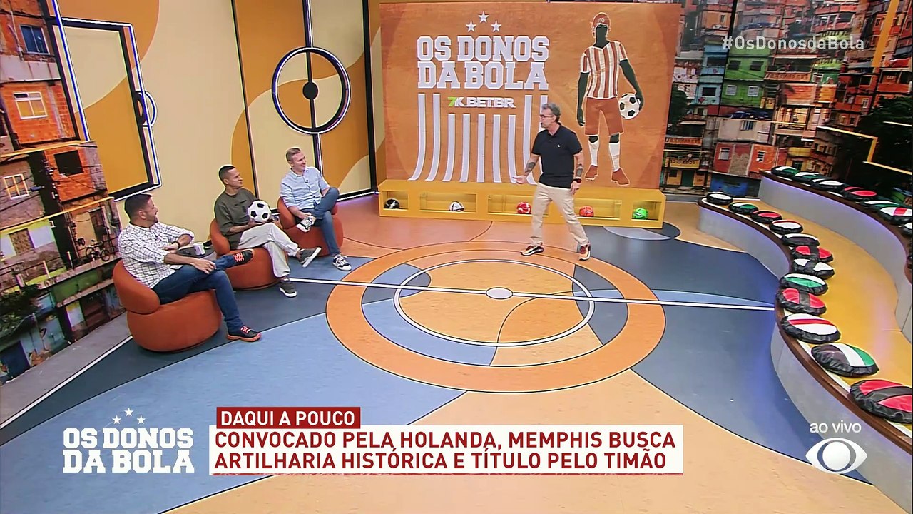 Neto exalta jogadores convocados do Corinthians, pede calma com Vitor Roque e DETONA James Rodríguez