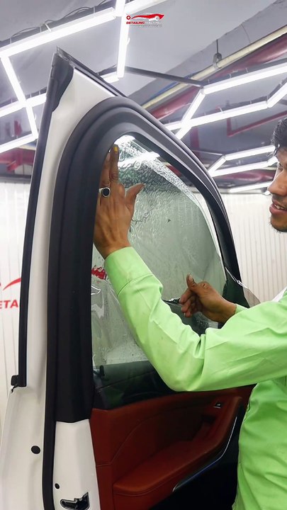 🚘 BMW X5 – Ceramic Coating & High Gloss PPF for the Ultimate Shine! ✨