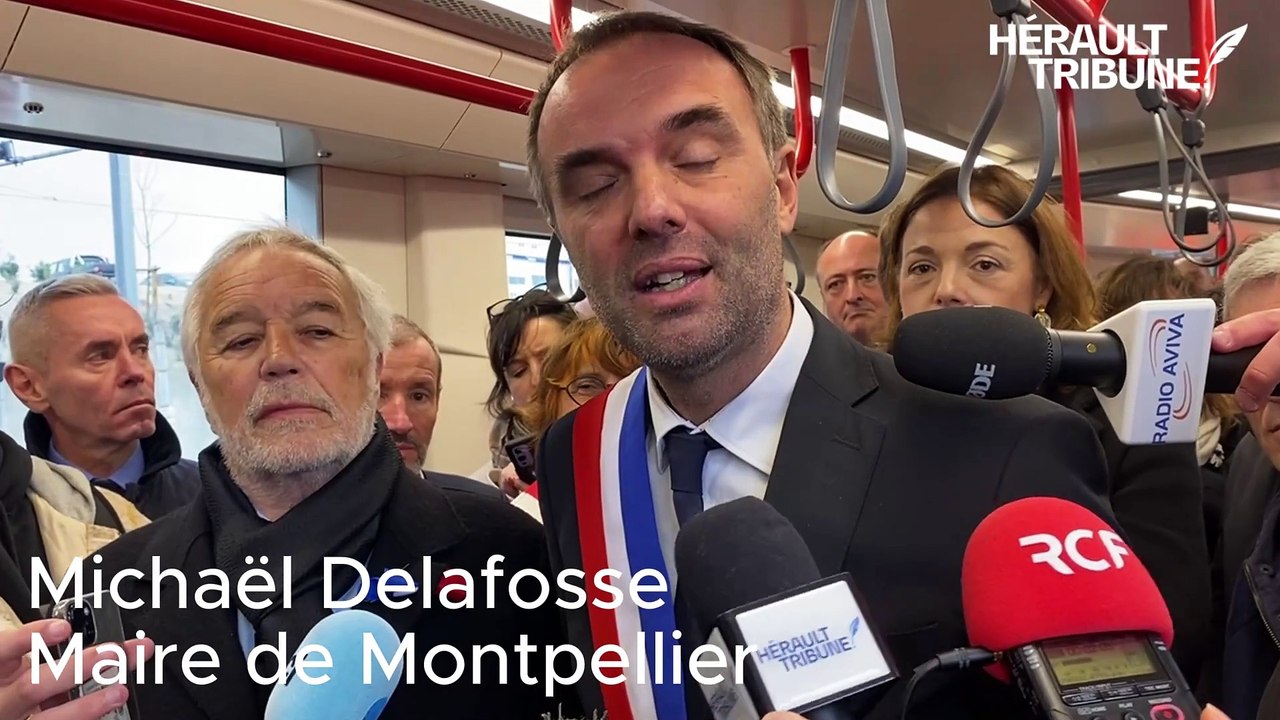 Inauguration de la première rame de la ligne 5 du tramway