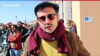 In 200 sfilano in corteo a Pisa e occupano simbolicamente il rettorato