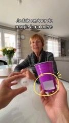 JE FAIS UN TOUR DE MAGIE À MA MÈRE 😂