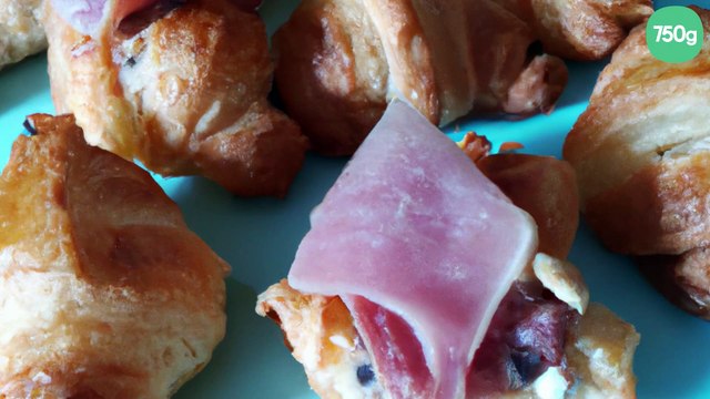Mini-croissants au Roquefort et jambon