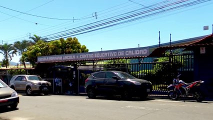 tn7-padres-de-escuela-en-alajuelita-denuncian-a-maestra-200325