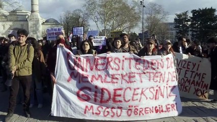 Miles de manifestantes desafían la adverencia de Erdogan para marchar en Estambul
