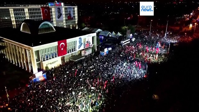 Τουρκία: Η αντιπολίτευση καλεί σε ειρηνικές διαδηλώσεις παρά την απαγόρευση από τις αρχές
