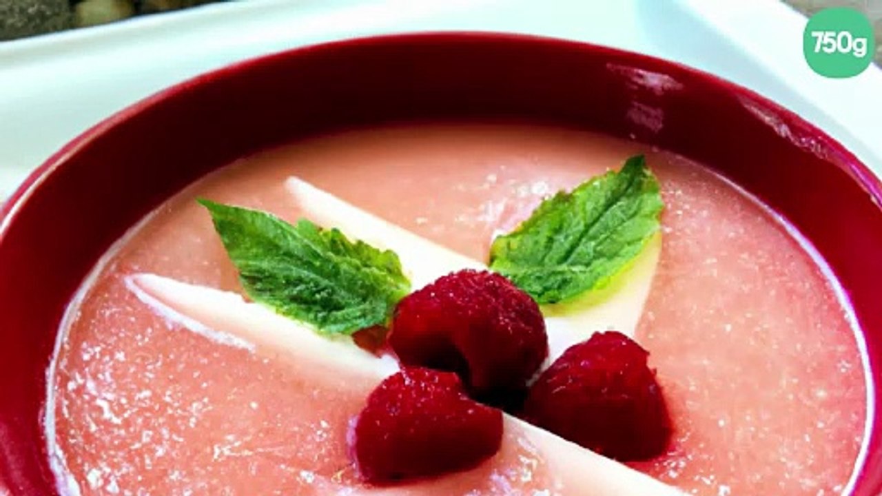 Soupe de melon aux framboises