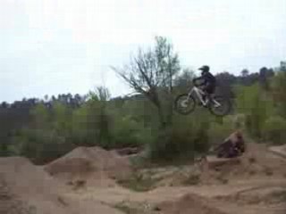 Gamelle de Corentin au champs de bosse du Muy!