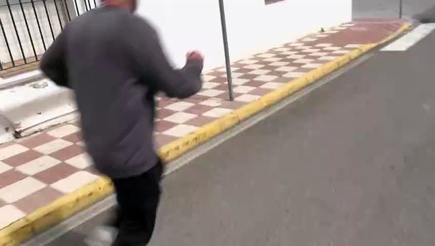 ¡A la carrera! La llamativa reacción de Kiko Rivera al ingreso de su madre, Isabel Pantoja