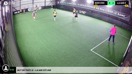 But de Théo D - La Mie CÂline