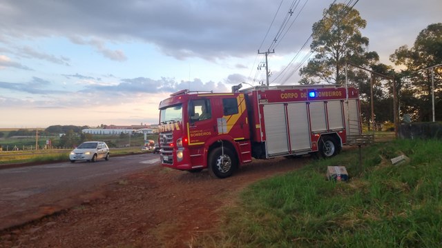 Homem de 35 anos cai de moto em estrada às margens da BR-277 em Cascavel