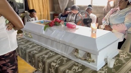 Sepultan restos de niña asesinada por su padre en SFM