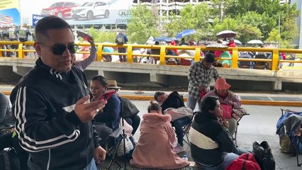Protesta de maestros genera caos en el aeropuerto de Ciudad de México