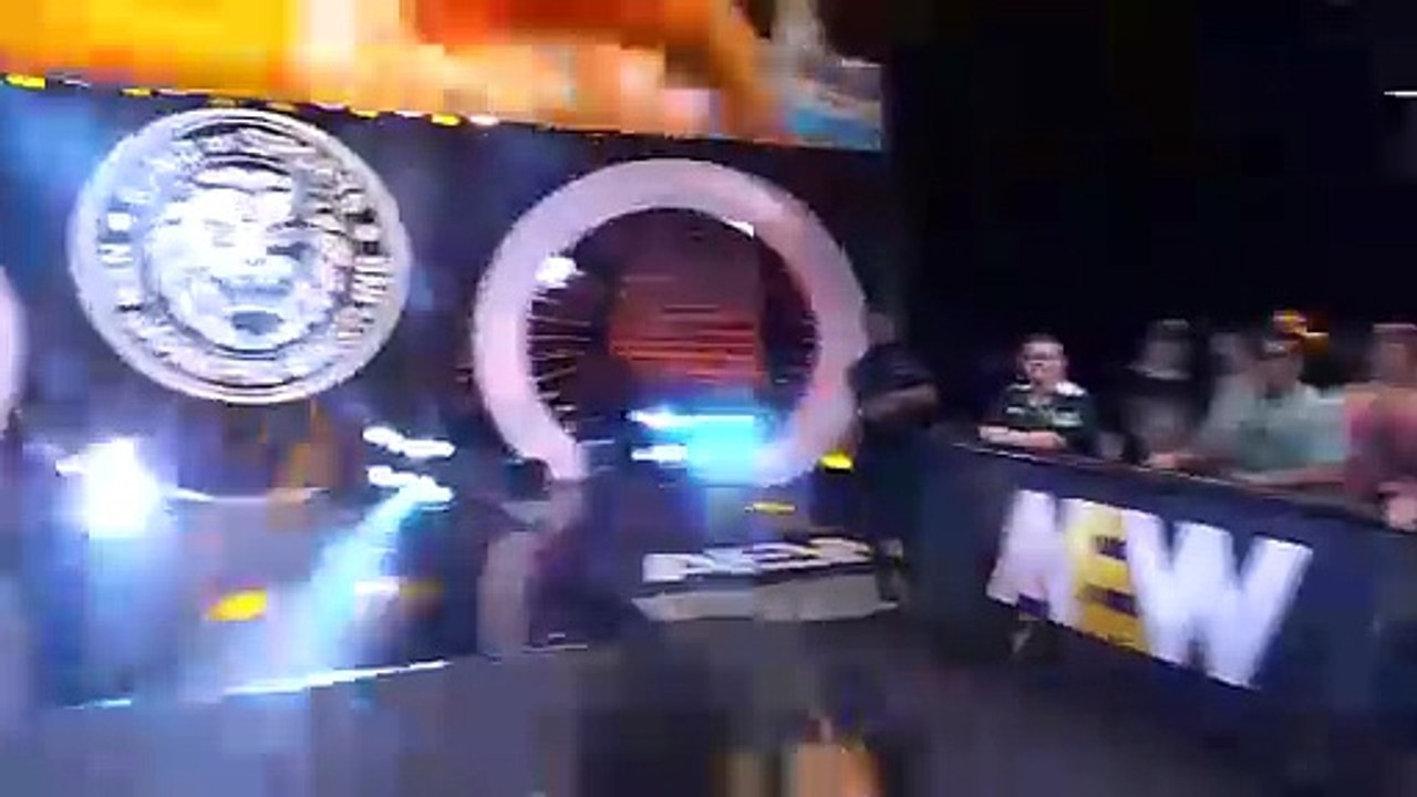 AR Fox vs. Kevin Knight Full Match