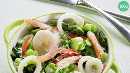 Cocottes de calamars et crevettes sautées aux légumes verts