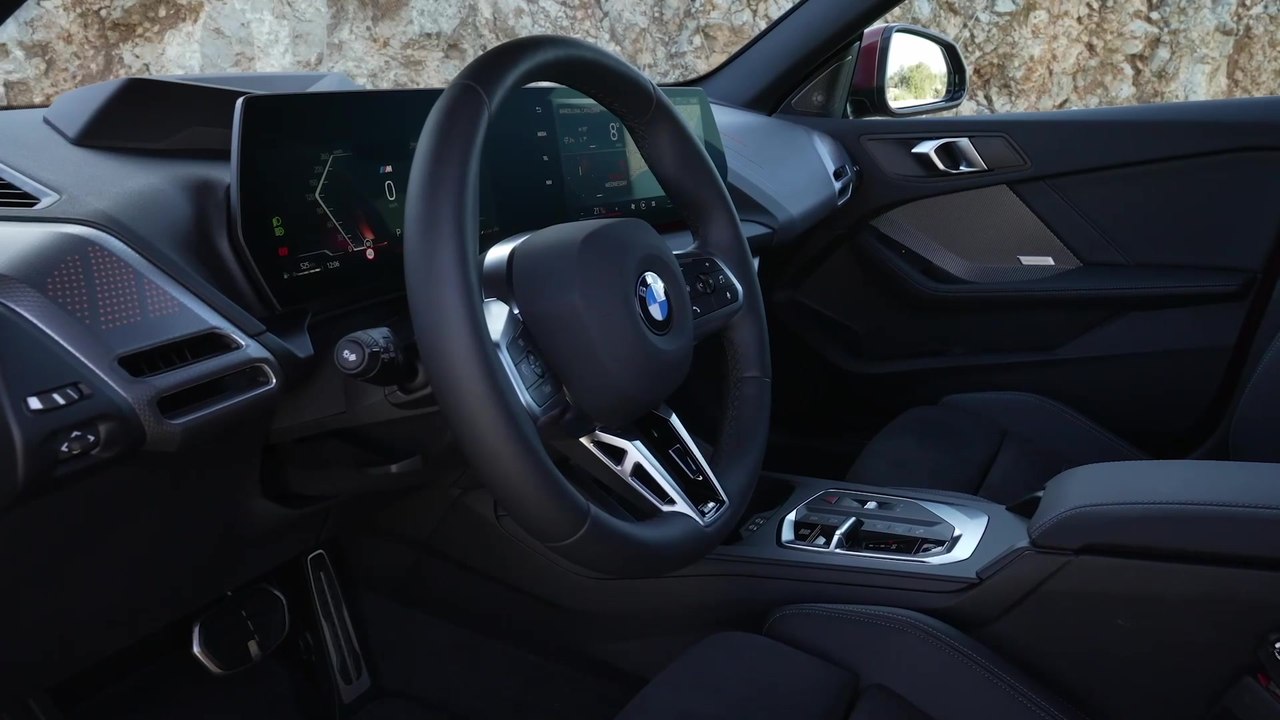 Das neue BMW 2er Gran Coupé - Umfangreiche Serienausstattung und hochwertige Optionen