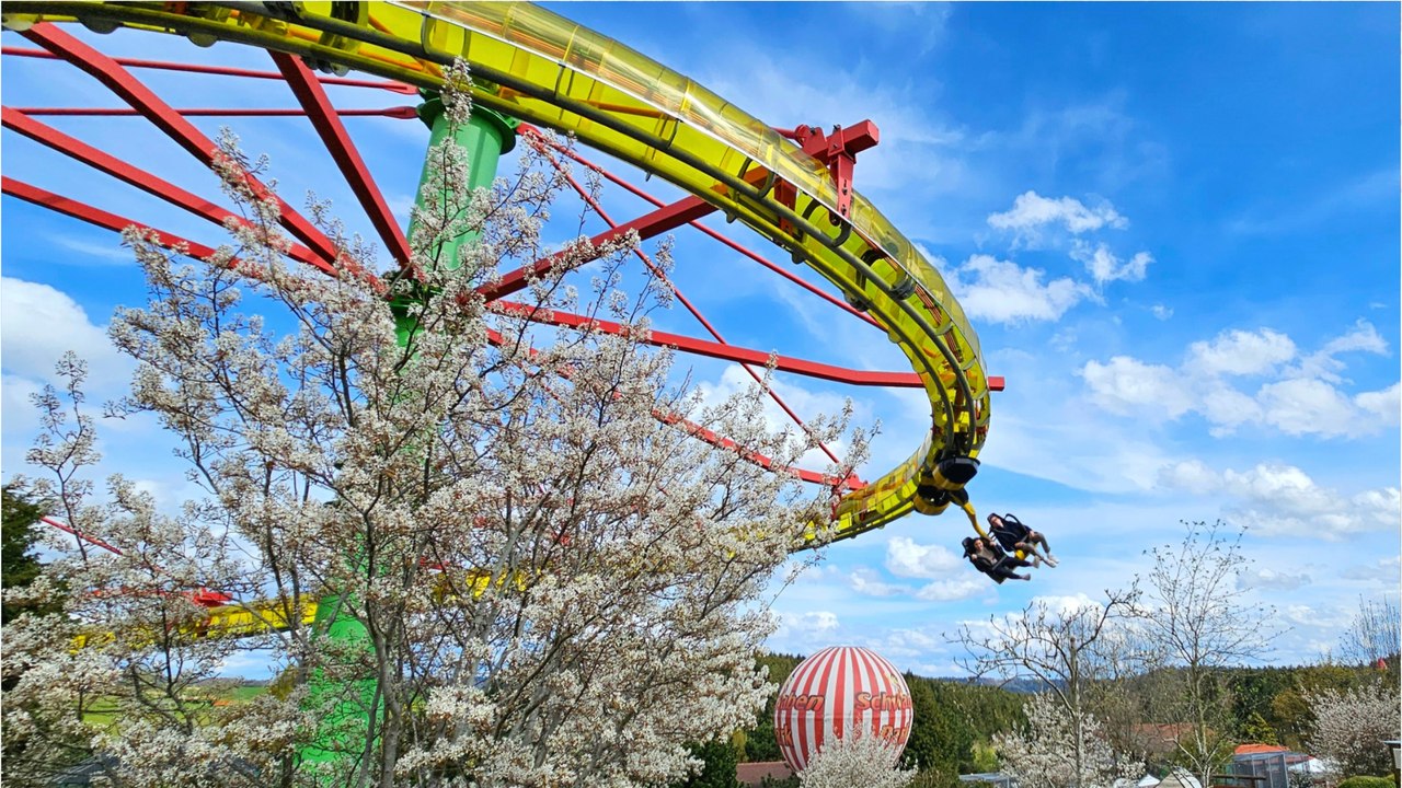 Döner-Karussell, Spiel-Mähdrescher, Hühner-Schaukel: Das sind die Neuheiten in den deutschen Freizeitparks