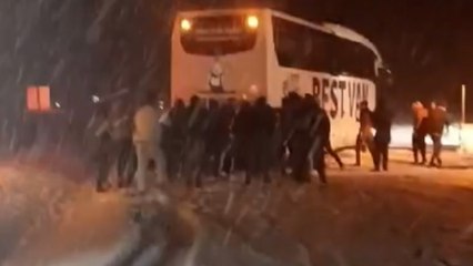 Malatya'da kar yağışı; Arapgir'de eğitime ara