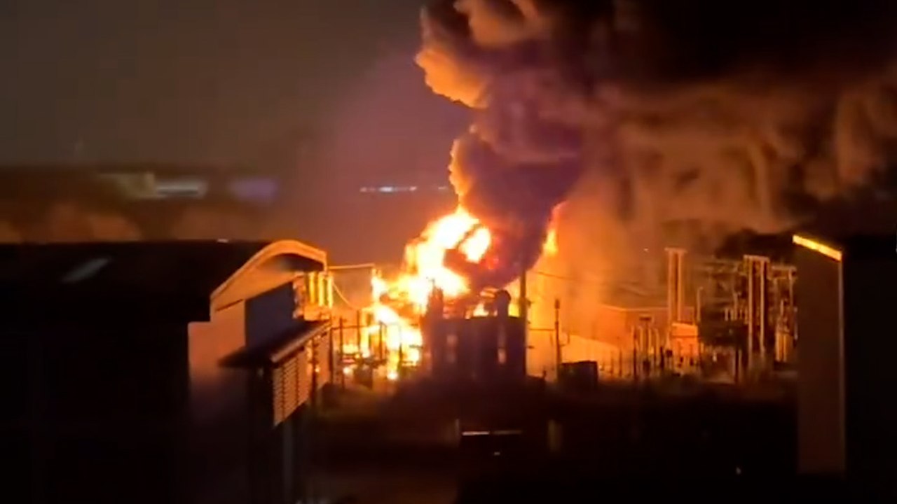 L'aéroport Heathrow à Londres fermé après un incendie, le trafic aérien mondial perturbé