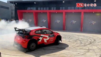 TOYOTA會長豐田章男親駕賽車甩尾現身台灣  ROOKIE Racing全球首家合作據點曝