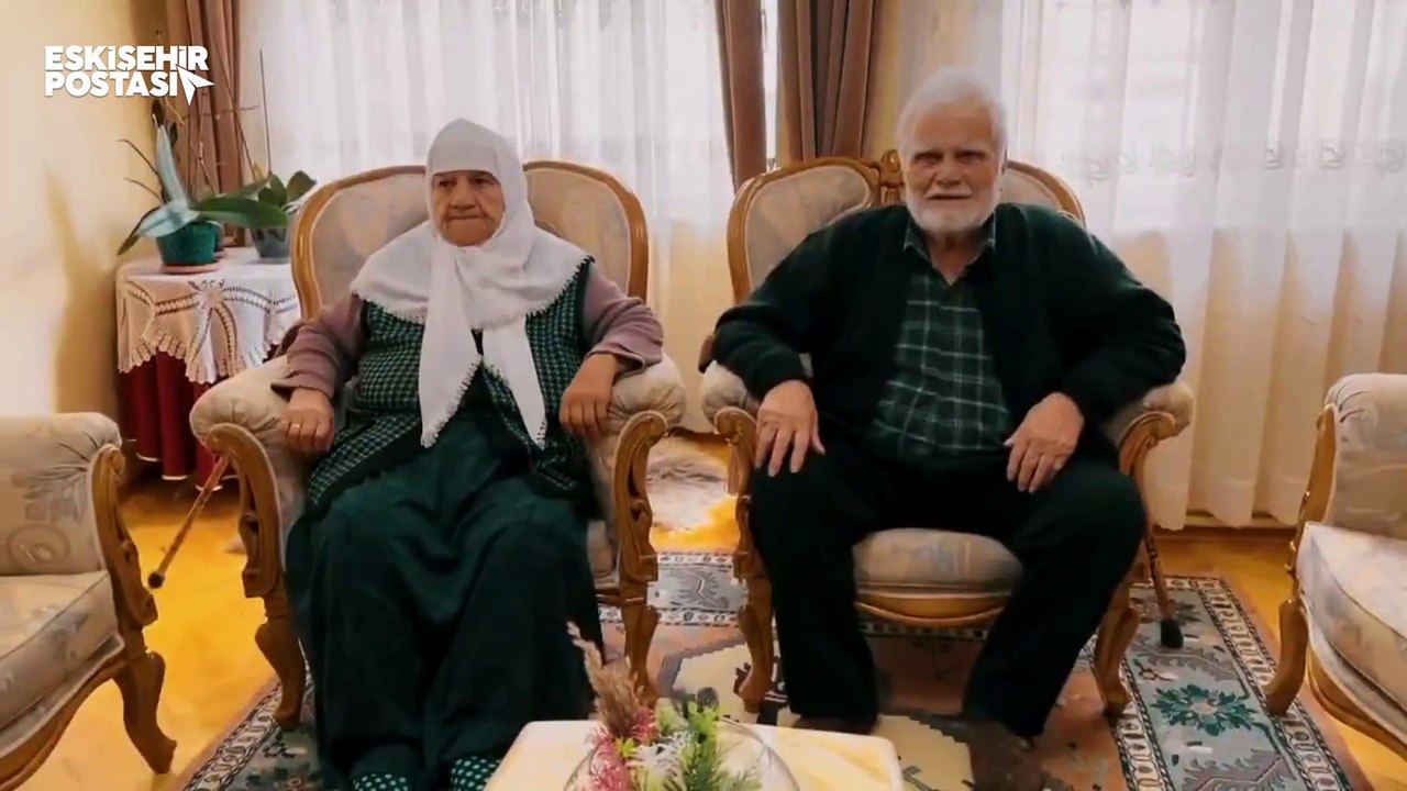 71 yıllık hayat arkadaşlığı... Vali, Eskişehir'in en yaşlı çiftini ziyaret etti