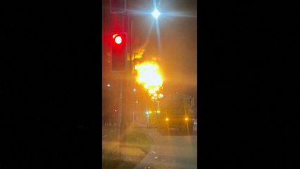 Более 1000 рейсов отложены в аэропорту Хитроу из-за пожара в соседнем здании