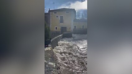 Insólita riada en Ávila que recuerda al inicio de la DANA en Valencia: empieza a atemorizar...
